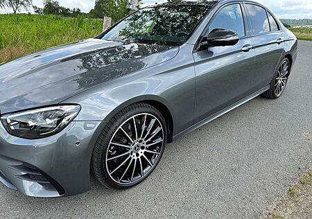 Mercedes-Benz E 220 d 4Matic 9G-TRONIC AMG Line