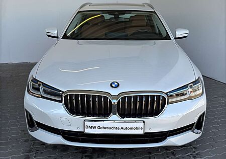 BMW 540 iA xDr Tour. Luxury Line Laser.Navi.Standhz