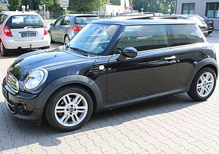 Mini Cooper Navi/Xenon/Panorama/SHZ/MFL/PDC