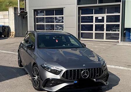 Mercedes-Benz A 35 AMG 4Matic Speedshift DCT 8G Line Advanced Plus