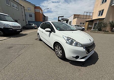 Peugeot 208 Active