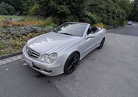 Mercedes-Benz CLK 320 Cabrio CDI 7G-TRONIC Avantgarde DPF