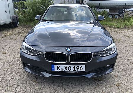 BMW 320d 320 Luxury Line