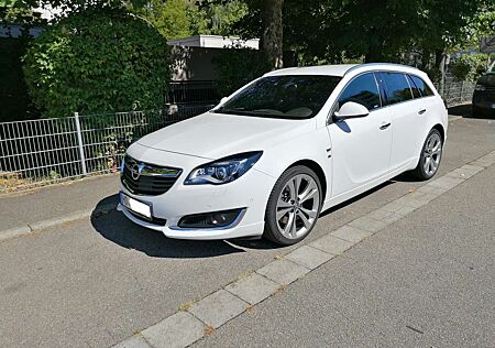 Opel Insignia 2.0 Turbo 4x4 Sports Tourer Automatic