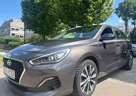 Hyundai i30 cw YES! Plus