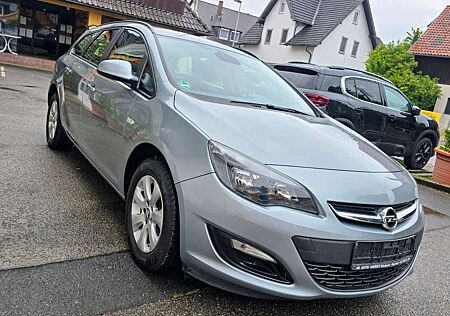 Opel Astra J Sports Tourer Selection *1-Hand*