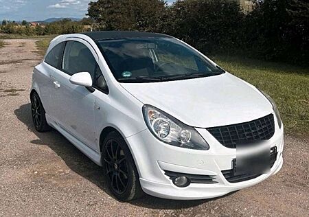 Opel Corsa D 1,4 OPC Line 2010