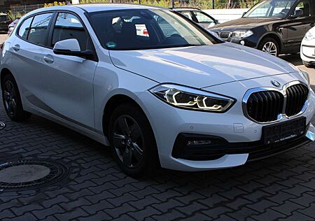 BMW 116 d Advantage LED/Navi/SHZ/PDC/CarPlay