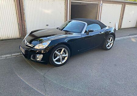 Opel GT Turbo 2.0 MTM UMBAU Lederausstattung Schwarz/Rot