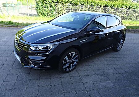 Renault Megane ENERGY TCe 130 EDC Bose Edition
