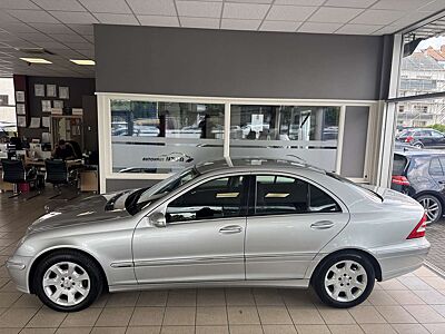 Mercedes-Benz C 200 CDI Auto Sport Ed. Elegance Navi Klima AHK
