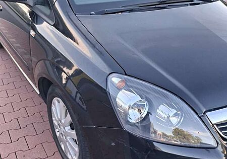 Opel Zafira 1.6 ecoFLEX Edition 111 Jahre