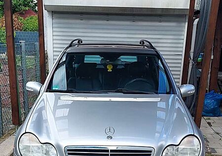 Mercedes-Benz 200 Avantgarde