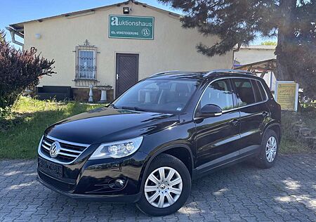 VW Tiguan Volkswagen Team 4Motion - 2.Hand, Xenon, AHK, Navi, R-Camera-