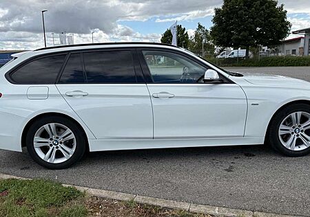 BMW 320d 320 Touring xDrive Aut. Sport Line