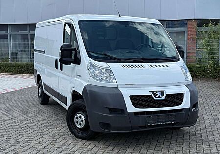 Peugeot Boxer 2.2 HDi 120 PS*KAMERA*AHK*TÜV 04/2026