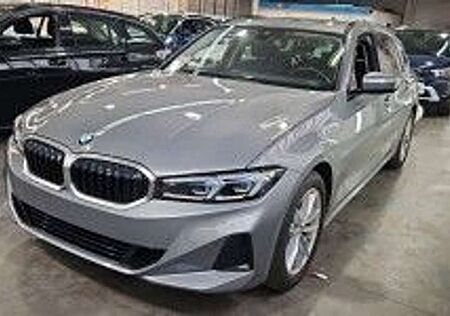 BMW 318 d T Shadow HIFI*ADAPTIV LED*PANO*WIDE*KAM