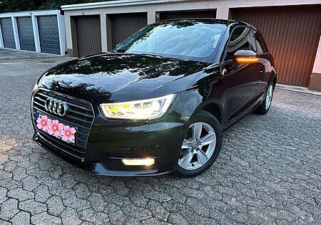 Audi A1 1.0 TFSI U. Sport*U.Frei*BiXen*Dynami LED*Navi*PDC