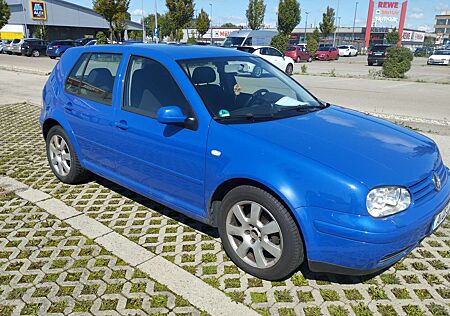 VW Golf Volkswagen 1.6 Pacific