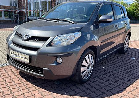 Toyota Urban Cruiser 1.4 D-4D 4x4 Trek