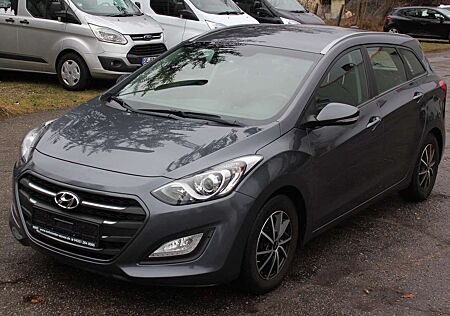 Hyundai i30 blue Trend-KLIMA-KAMERA-ALU-AHK