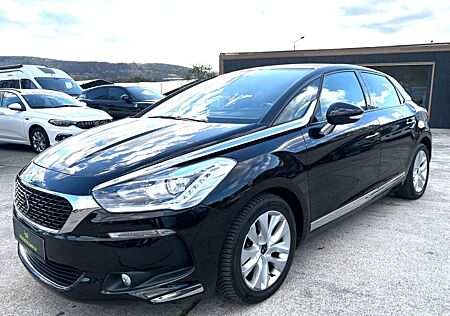 Citroën DS5 Citroen Automatik Navi Leder 181PS Tüv neu