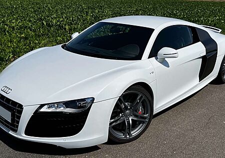 Audi R8 5.2 FSI quattro R tronic