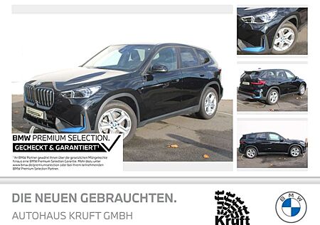 BMW iX1 xDrive30 LCPROF+LED+KAMERA+HUD+LM18