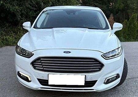 Ford Mondeo 2.0 TDCi Start-Stopp PowerShift-Aut Titanium