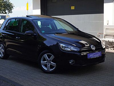 Volkswagen Golf 1.2 TSI Team KLIMA+SchDach+XENON+ALU+PDC+6Gang+2Hd