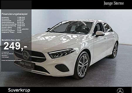 Mercedes-Benz A 250 e Limousine , PROGRESSIVE SPUR KAMERA PDC