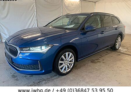 Skoda Superb New Model Matrix Navi 17" ACC+ SpurP Kam