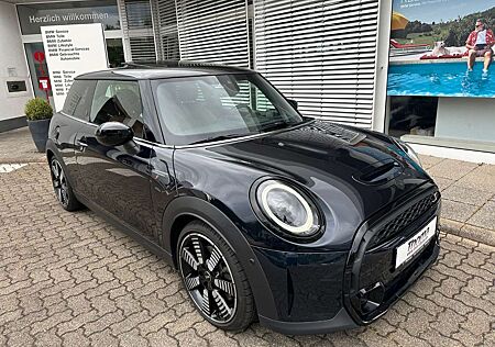 Mini Cooper S Younique Trim +PanoD.+Navi+LED+HUD