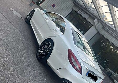 Mercedes-Benz CLS 500 4Matic 9G-TRONIC