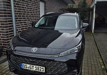 MG HS PHEV Luxury