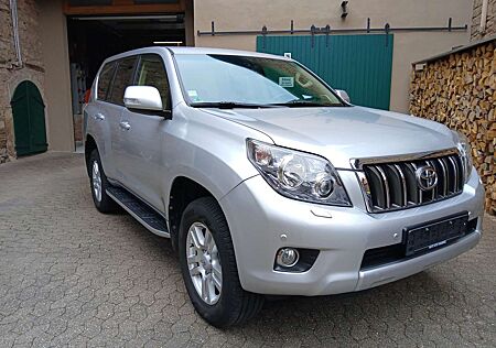 Toyota Land Cruiser 3.0 D-4D Automatik Executive