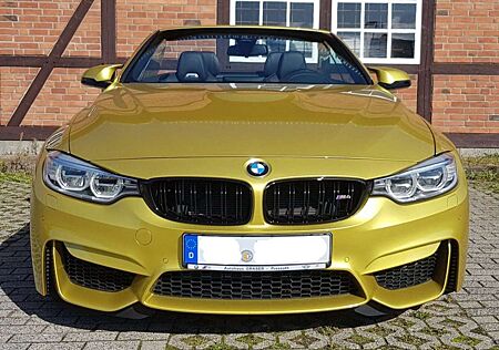 BMW M4 Cabrio DKG