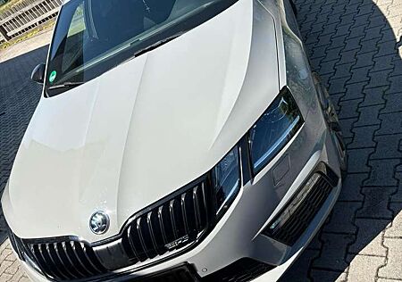 Skoda Octavia Combi 2.0 TSI DSG RS