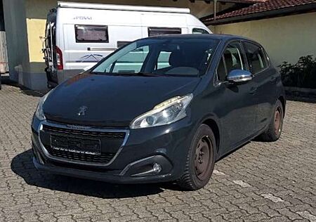 Peugeot 208 PureTech 110 Stop