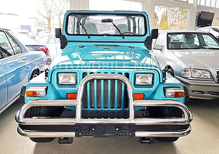 Jeep Wrangler 2.5 Cabrio*Youngtimer*Softtop*