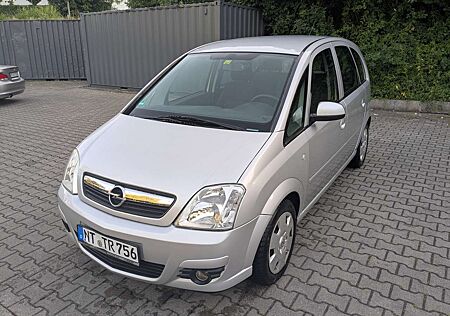 Opel Meriva 1.6 16V Easytronic
