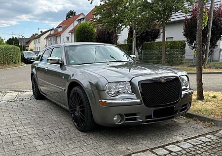 Chrysler 300C 3.0 CRD DPF Automatik SRT-Design