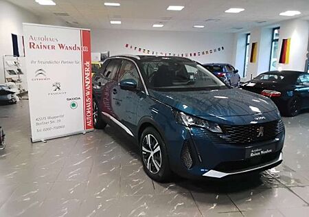 Peugeot 3008 Hybrid 225 e-EAT8 Roadtrip