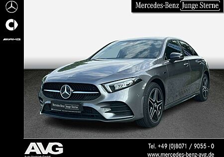 Mercedes-Benz A 250 e Limousine AMG Line MBUX RFK LED RDK Navi