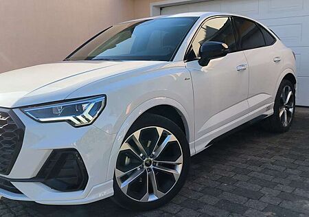 Audi Q3 Sportback 35 TFSI S tronic 2xS-line,AHK,ACC,Led