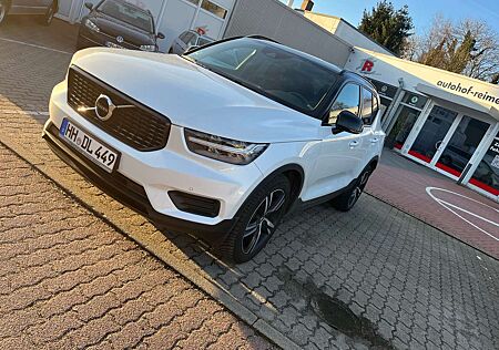 Volvo XC 40 XC40 B4 R-Design Panoramadach top gepflegt