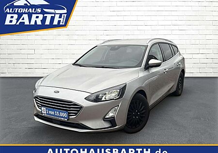 Ford Focus gebraucht kaufen Ford Focus 1.5 EcoBlue Cool&Connect *LED*Navi*SHZ*