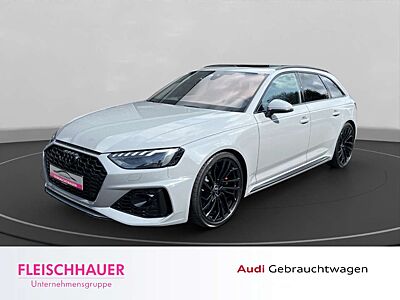 Audi RS4 Avant 2.9 TFSI quattro AHK+B&O+PANO+KAMERA+MATRIX