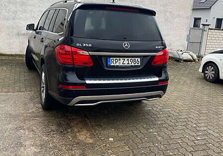 Mercedes-Benz GL 350 BlueTec 4Matic (166.824)