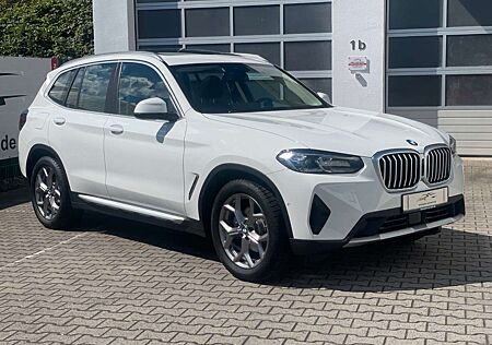 BMW X3 xDrive20d|AHK|Leder|HarmanKardon|Laser|Panor|